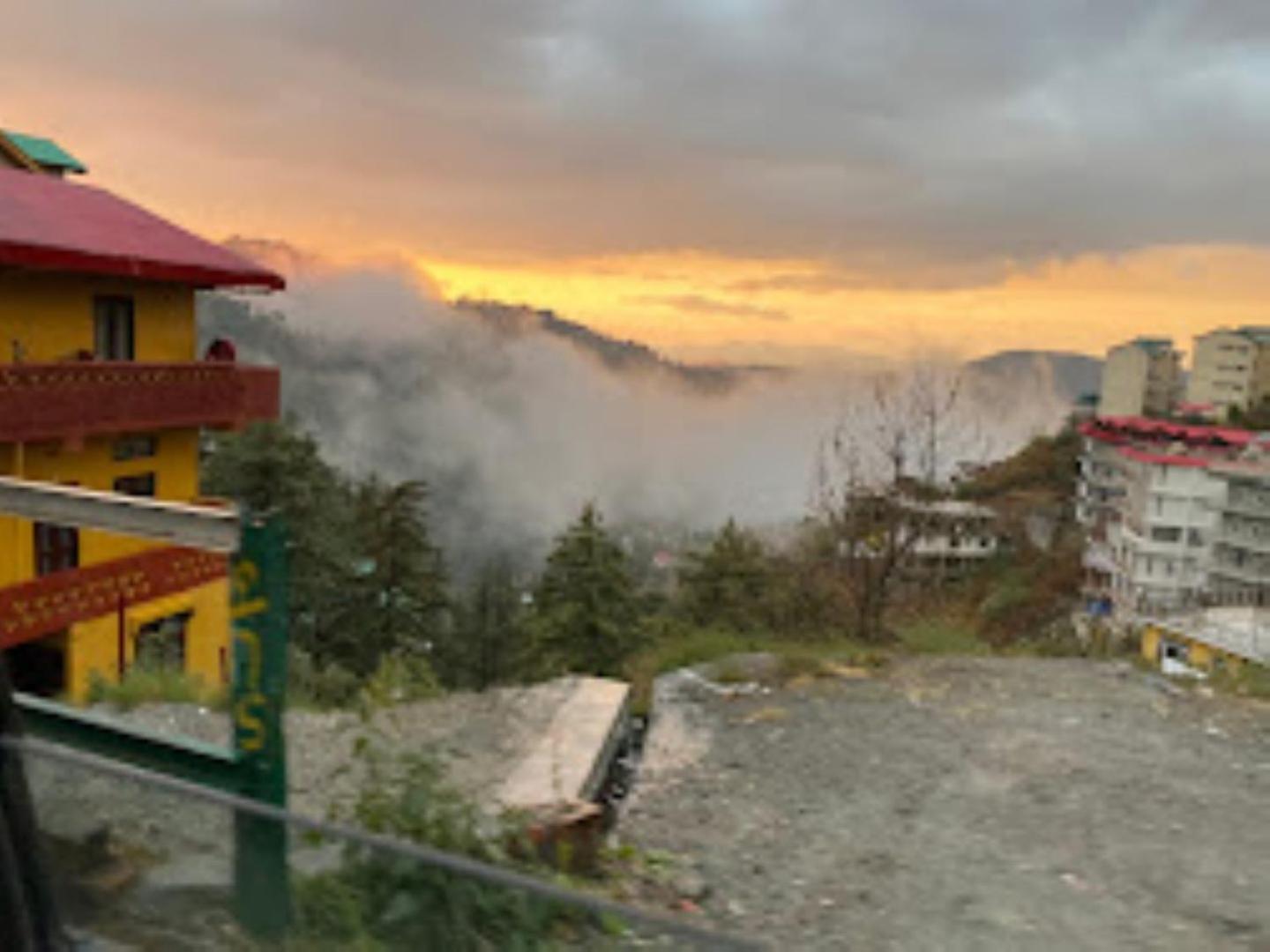 Shimla Greens Shimla Hotel Buitenkant foto